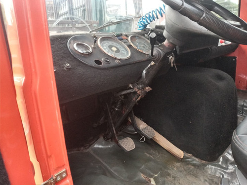 Imagem 4 de 8 de Mercedes 608d