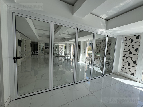 Departamento De 3 Ambientes En Venta En Cassa Isidro