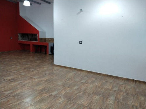 Imagen 9 de 11 de Local Mas Salón
