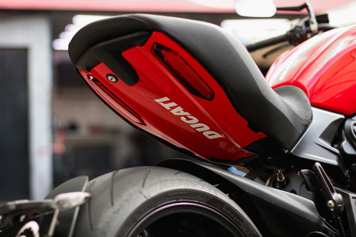 Ducati Diavel 1260 S 2023 Exclusiva