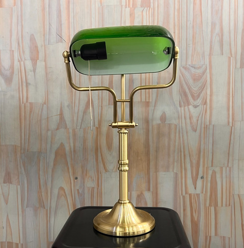 Imagen 5 de 9 de Lampara De Mesa O Escritorio En Bronce Banquero