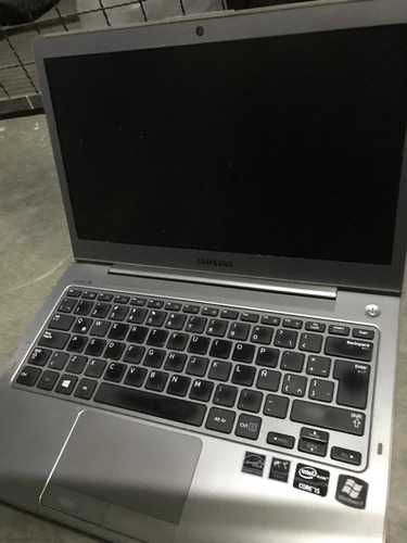 Samsung Np530u3c Core I5. No Se Hace Envío.