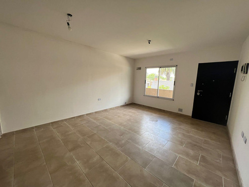 Venta De Departamento 2 Ambientes A Estrenar - Con Cochera