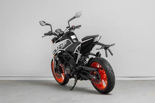 Imagen 8 de 15 de Ktm Duke 200 Nueva Generación Blanca Bs6 Ktm Palermo