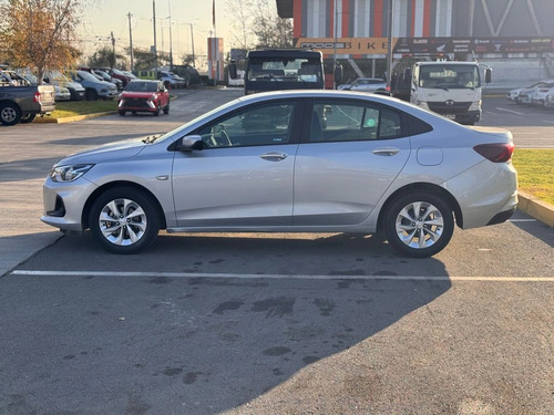 Chevrolet Onix 1.0T LT 4X2 SEDAN MT 4P