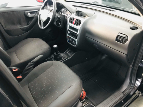 Chevrolet Corsa Sedan 1.4 Premium Econoflex 4p 2012