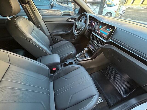Volkswagen T-Cross 1.4 250 TSI TOTAL FLEX HIGHLINE AUTOMÁTICO