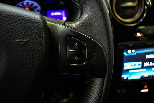 Imagen 14 de 15 de Renault Duster 1.6 4x2 Privilege 2019 La Plata 791