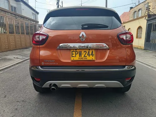 Renault Captur 2.0 Intens Automática