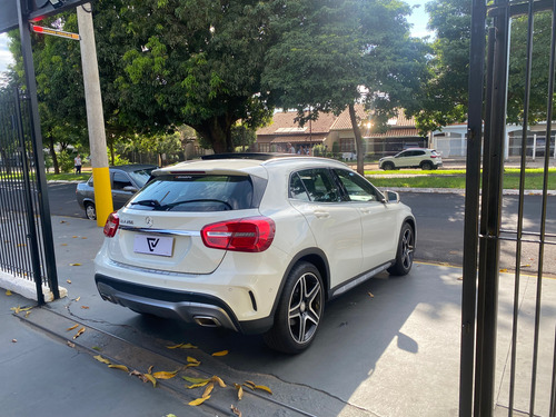 Mercedes-Benz Classe GLA 2.0 Sport Turbo 5p
