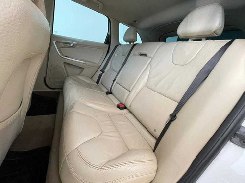 Imagem 13 de 15 de Volvo Xc60 3.0tcomfort