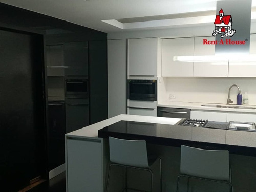 Imagen 2 de 29 de Hermosa Casa En Venta Urb. La Mantuana Country Club Turmero 23-4499 Ejc