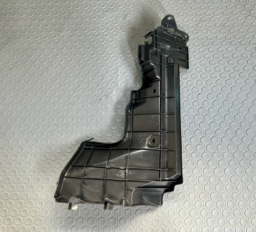 Deflector De Aire Izquierdo Nissan Sentra 1.8 2014-2019 (Usado)