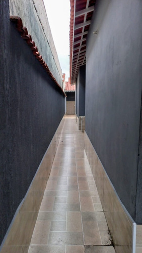 Casa Térrea Com 2 Dormitórios