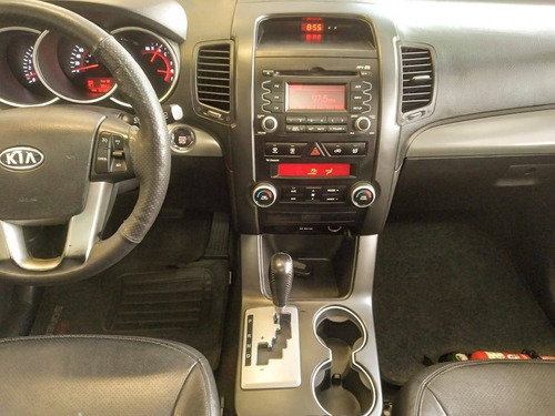 Imagem 5 de 10 de Kia Sorento 3.5 V6 Gasolina Ex 7l Automatico