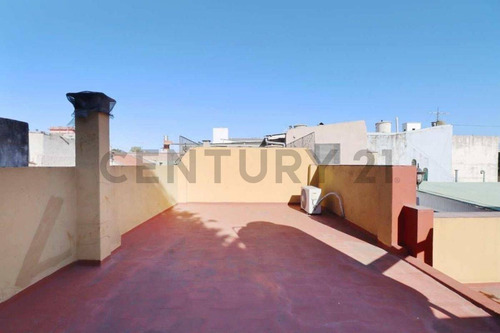 Venta Ph Tres Ambientes, Entrada Indepeniente. Villa Maipú, San Martín.
