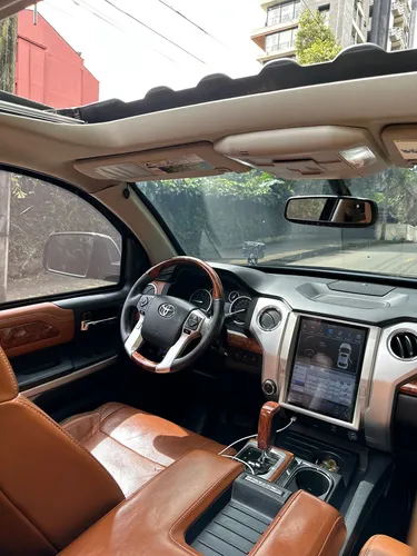Toyota Tundra 5.7 Crewmax Platinum
