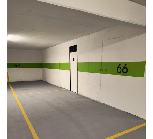 Arriendo Dos Estacionamientos Marchant Pereira