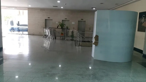 Imagen 17 de 17 de Oficina En Alquiler, Cc Torre Cristal Naguanagua