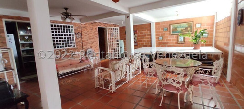 Imagen 7 de 11 de Casa En Venta En Santa Rita Maracay Aragua 22-25817 Irrr