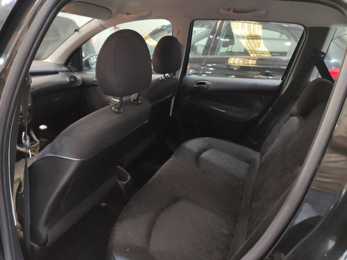 Imagem 6 de 10 de Peugeot 206 1.4 Presence Sw 8v Flex 4p Manual
