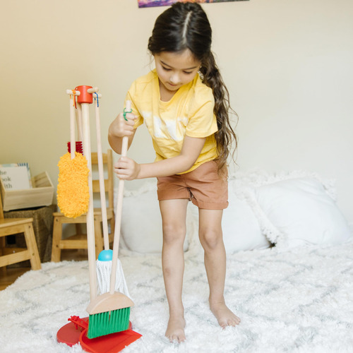 Melissa & Doug: Juguete De Set De Limpieza, 6 Piezas
