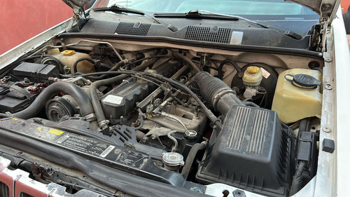 Jeep Grand Cherokee Laredo L6 4x2 At