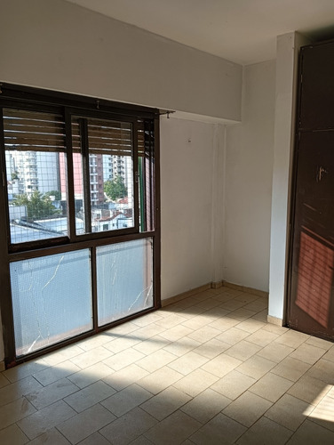 Departamento Dos Ambientes Cocina Separada Y Lavadero