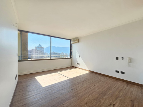 Espectacular Departamento En Las Mejor Zona De Las Condes