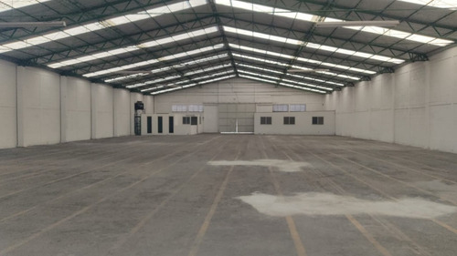 Renta De Bodega En Toluca 1250m2 Con Oficinas