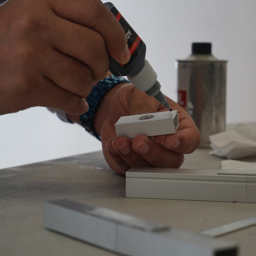 Imagen 7 de 9 de Adinox® C388, Adhesivo Instantáneo Resistente A Impactos