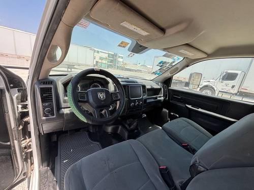 RAM 4000 5.7 Chasis Cabina Pl 4x2 Mt