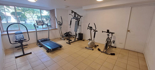 Linda Vista/3dorm2baños/piscina/estc.bodega (77808)