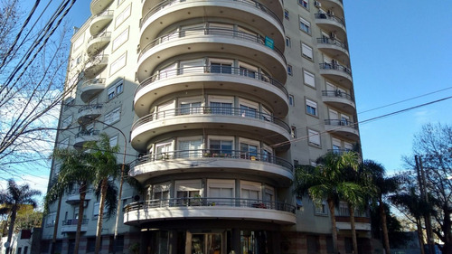 Departamento En Venta En Zona Centro