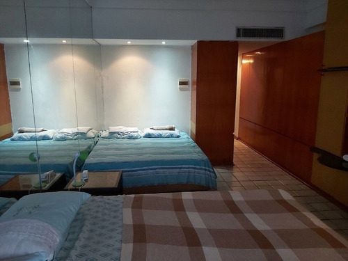 Imagem 3 de 15 de Flat Mobiliado Para Alugar Na Avenida Bernardo Vieira De Melo Com 1 Quarto - Piedade - Jaboatão Dos Guararapes - Fl0032