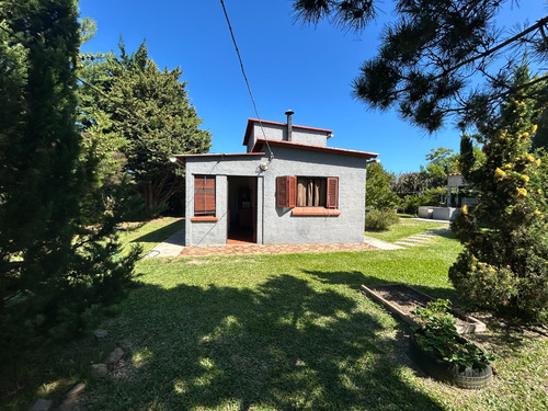 Inmobiliaria Costa Azul Vende Casa En Arachania En Muy Buen Estado