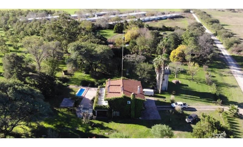 Imagen 7 de 27 de Comoda Casa Quinta De 4 Dormitorios Y 13.000 M2 De Parque Arbolado
