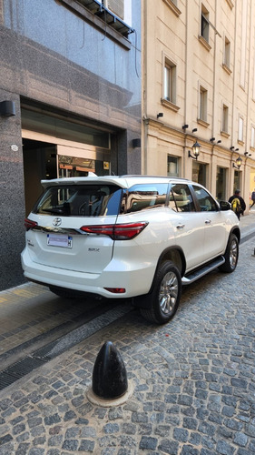 Imagen 10 de 16 de Toyota Sw4 Srx 7a At 2022 0km