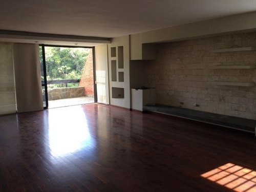 Imagen 2 de 16 de Town House La Trinidad- #22 -2540- Katiuska Romero- 04141028500