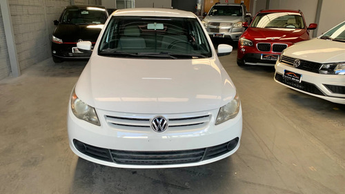 Volkswagen Voyage 1.0 MI 8V FLEX 4P MANUAL