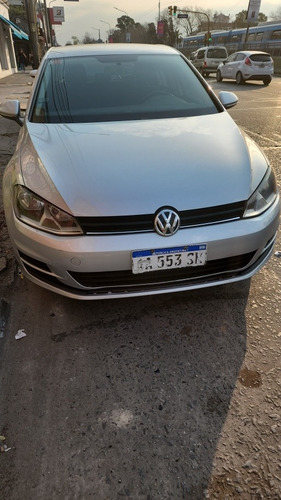 Imagen 3 de 9 de Volkswagen Golf 2016 1.6 Trendline