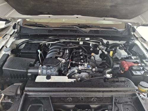 Nissan Doble Cabina Np300 2020