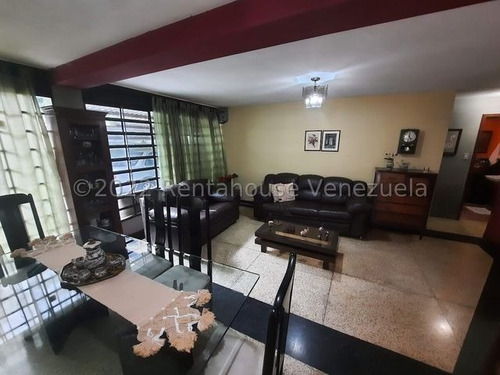 Imagen 3 de 15 de Casa En Venta Chuao 23-4748 Wolfgang Liaz 0414-132-24-22 0412-582-01-12