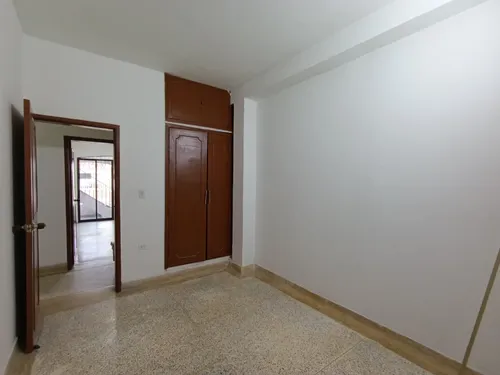 Casa En Venta En La Ceiba. Cod V30302