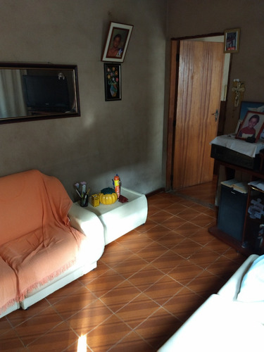 Casa Com 3 Quartos E 3 Andares Em Belo Horizonte
