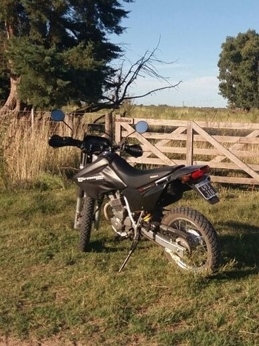 Imagen 8 de 8 de Honda Tornado Xr 250