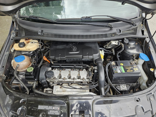 Volkswagen Fox 1.0 Vht Tretotal Flex 5P