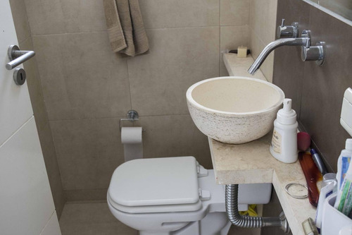 Imagen 11 de 17 de Departamento En Venta 3 Ambientes Acassuso