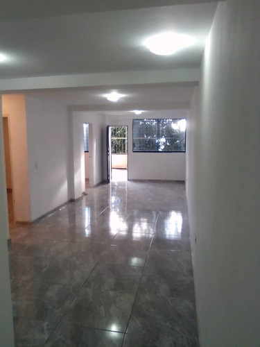 Imagen 8 de 14 de Apartamento Venta 3 Hab 2 Baños.