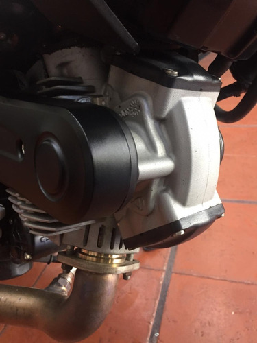 Ducati Scrambler Sixty 2